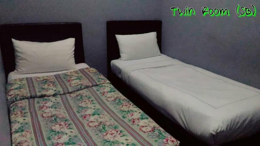 R&R Budget Inn Tanah Rata Dış mekan fotoğraf